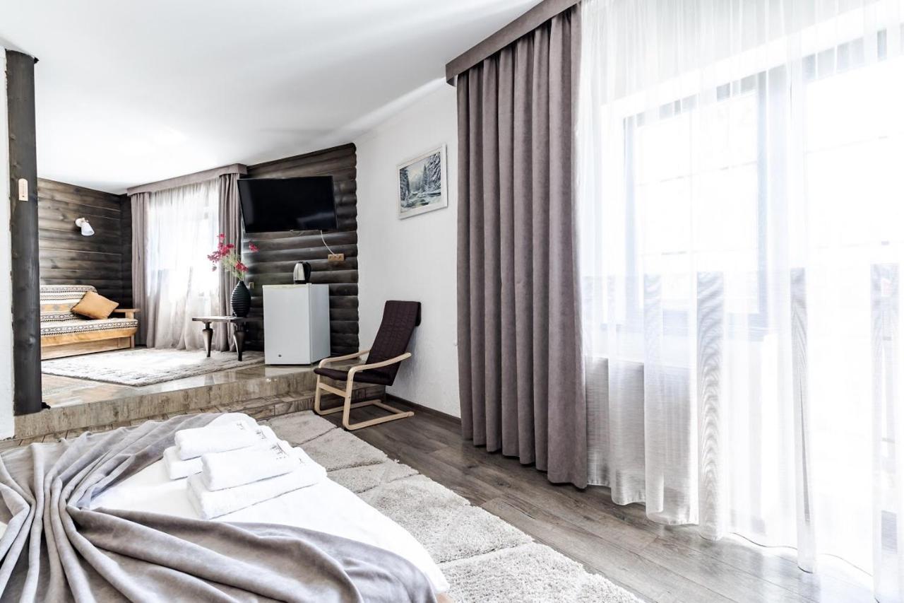 Маєток "Zymon & Ski" Bukovel Ngoại thất bức ảnh