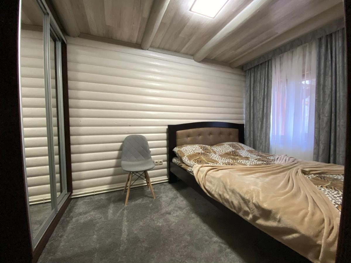Маєток "Zymon & Ski" Bukovel Ngoại thất bức ảnh